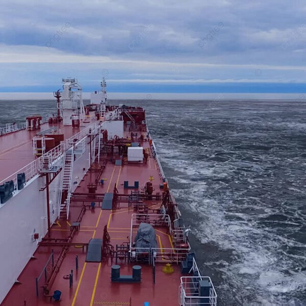 Deck Kapal
